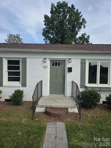 707 E 1st Street Cherryville NC 28021