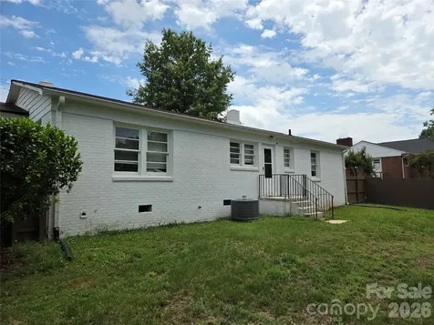 707 E 1st Street Cherryville NC 28021