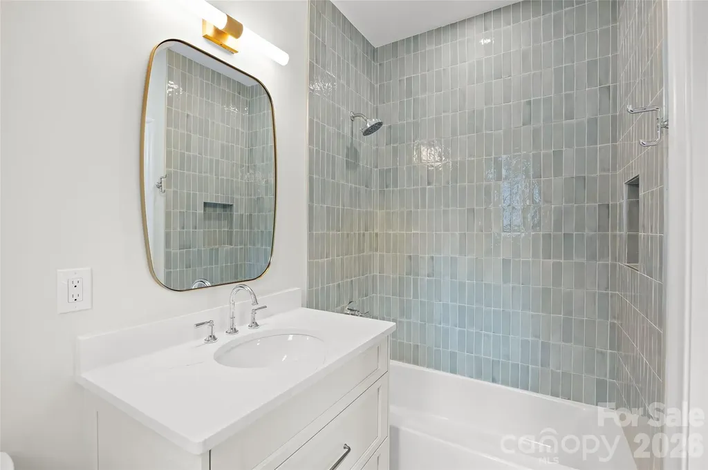 4811 Gaynor Road Charlotte NC 28211