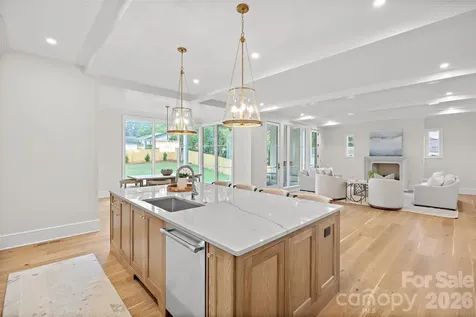 4811 Gaynor Road Charlotte NC 28211