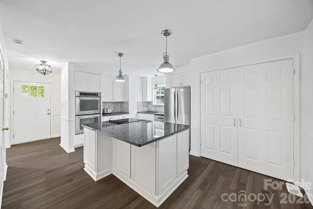 6226 Dumont Lane Charlotte NC 28269