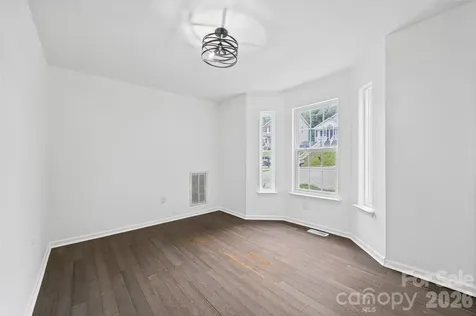 6226 Dumont Lane Charlotte NC 28269