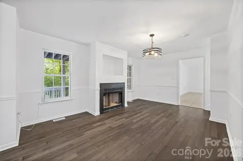 6226 Dumont Lane Charlotte NC 28269
