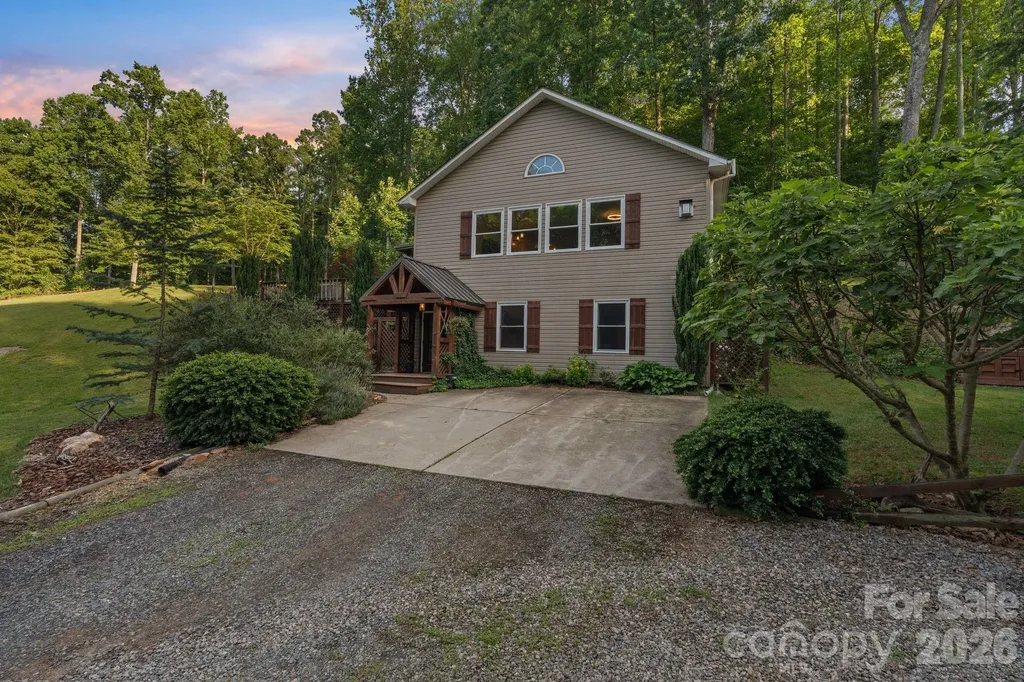 9870 Harvest Lane Davidson NC 28036