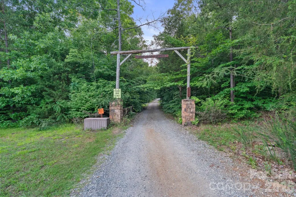 9870 Harvest Lane Davidson NC 28036