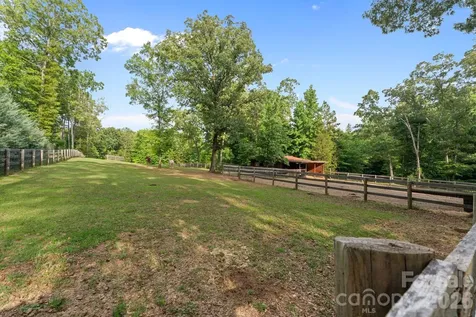9870 Harvest Lane Davidson NC 28036