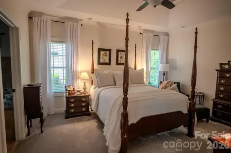 4015 Foxes Trail Cramerton NC 28032