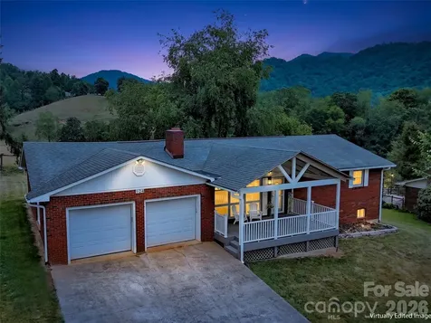 104 Beaverdam Heights Drive Canton NC 28716