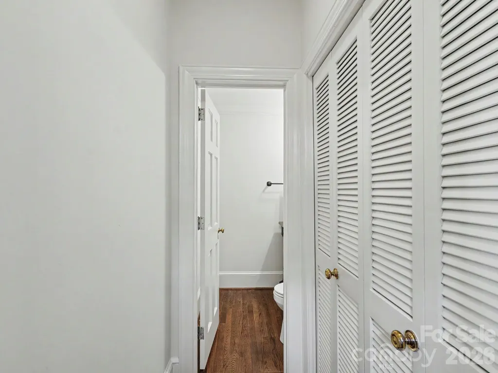 148 Perrin Place Charlotte NC 28207