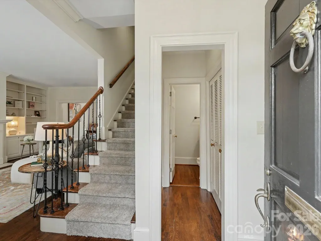 148 Perrin Place Charlotte NC 28207