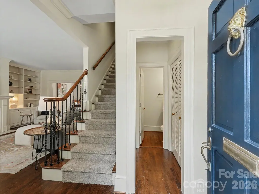 148 Perrin Place Charlotte NC 28207