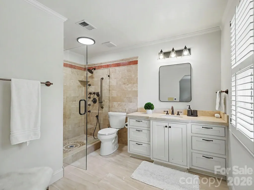 148 Perrin Place Charlotte NC 28207