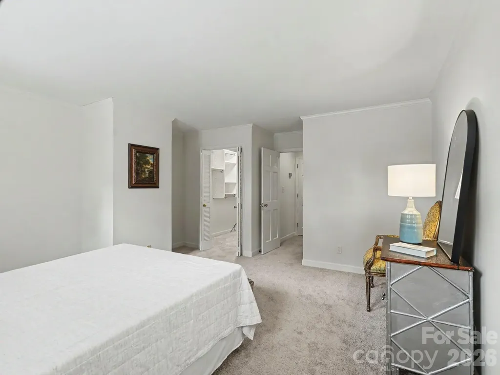 148 Perrin Place Charlotte NC 28207