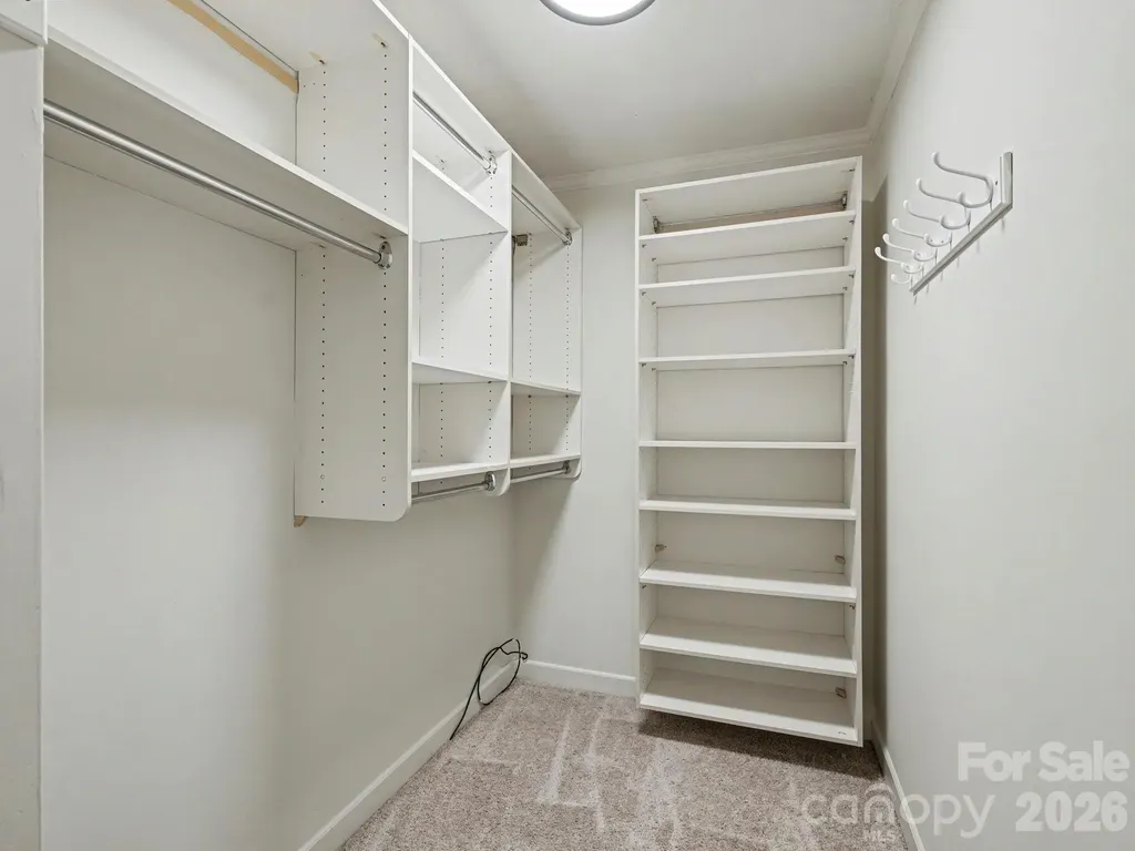 148 Perrin Place Charlotte NC 28207