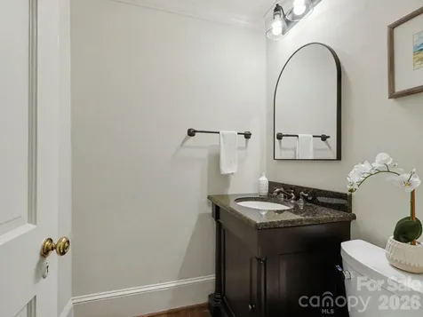 148 Perrin Place Charlotte NC 28207