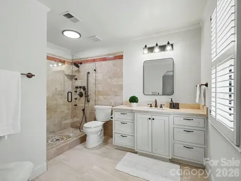 148 Perrin Place Charlotte NC 28207