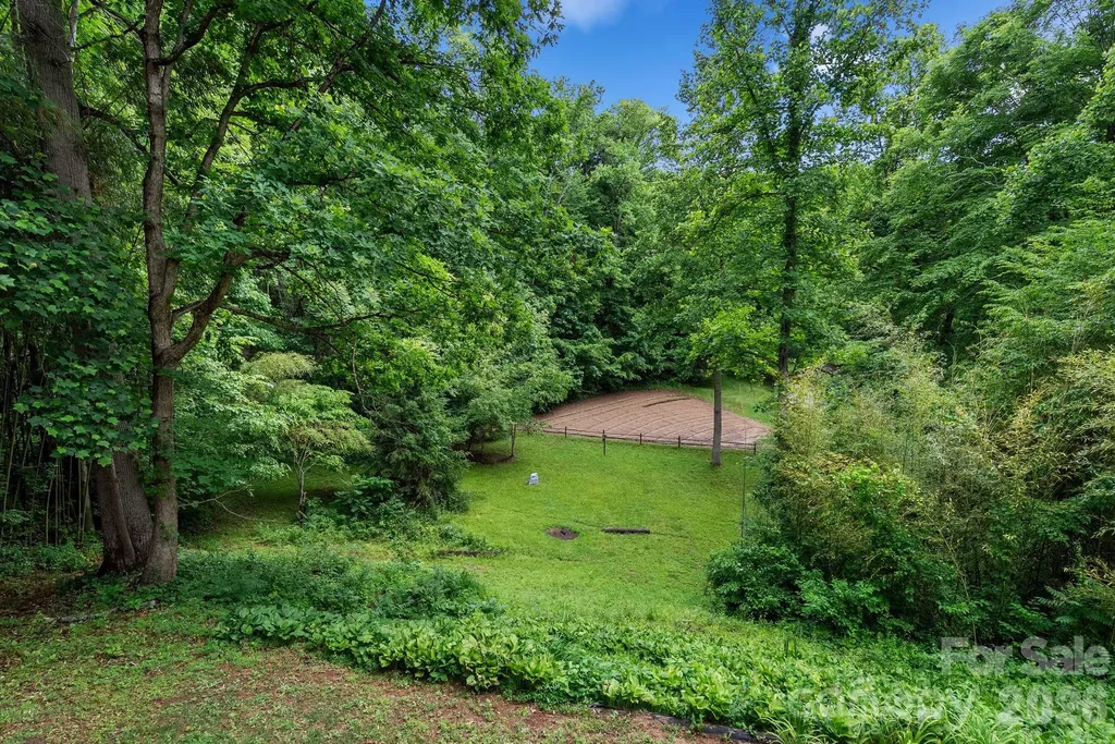 107 Beech Valley Estates Weaverville NC 28787