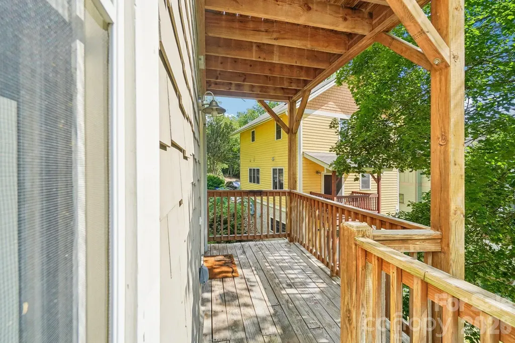 25 Houston Street Asheville NC 28801