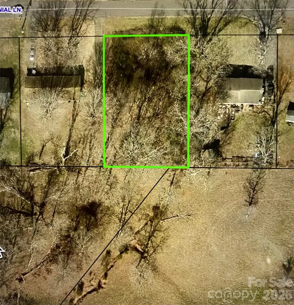 2061 Colonial Lane Hickory NC 28601