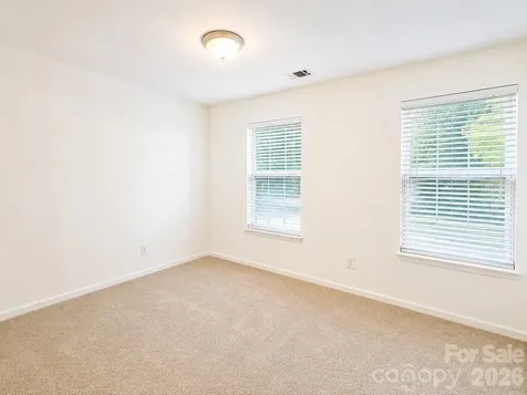 8611 Wandering Creek Way Charlotte NC 28227