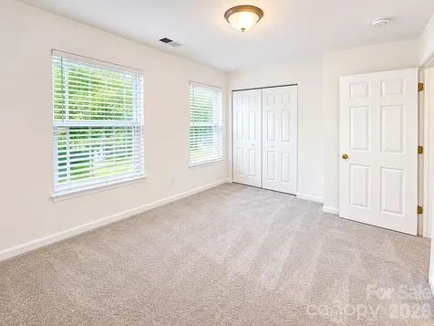 8611 Wandering Creek Way Charlotte NC 28227