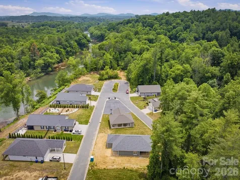 212 Eagle Landing Morganton NC 28655
