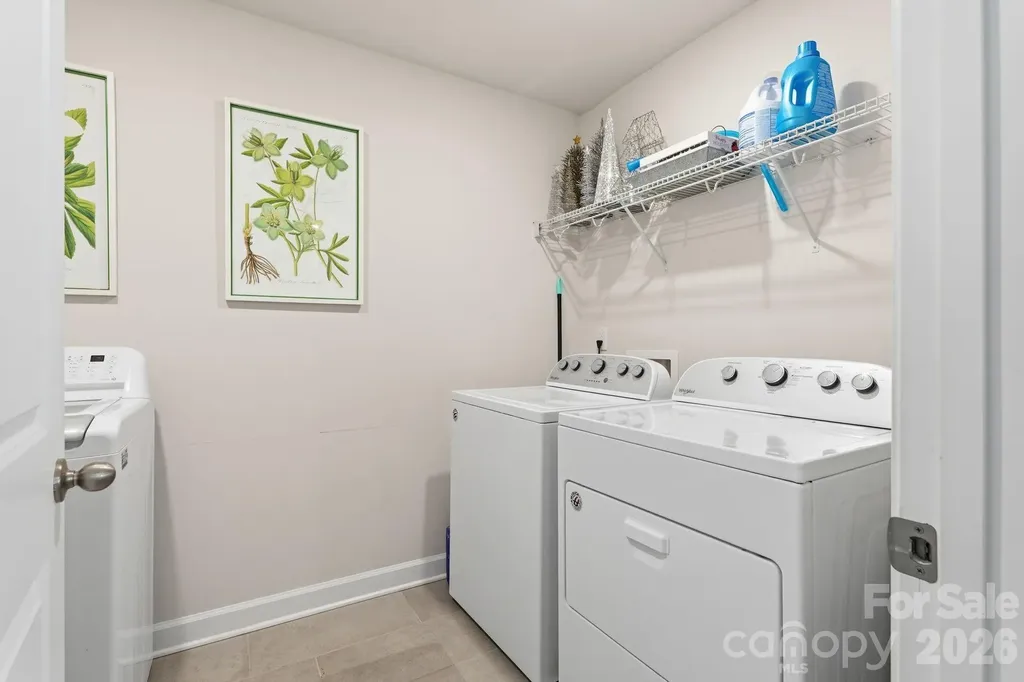 5012 Shadbush Road Charlotte NC 28215