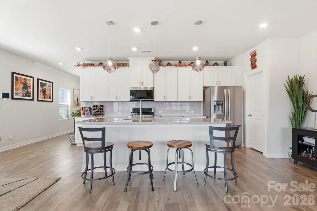 5012 Shadbush Road Charlotte NC 28215