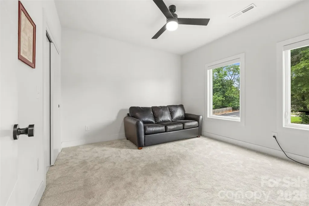 5916 Pepper Bush Lane Charlotte NC 28212