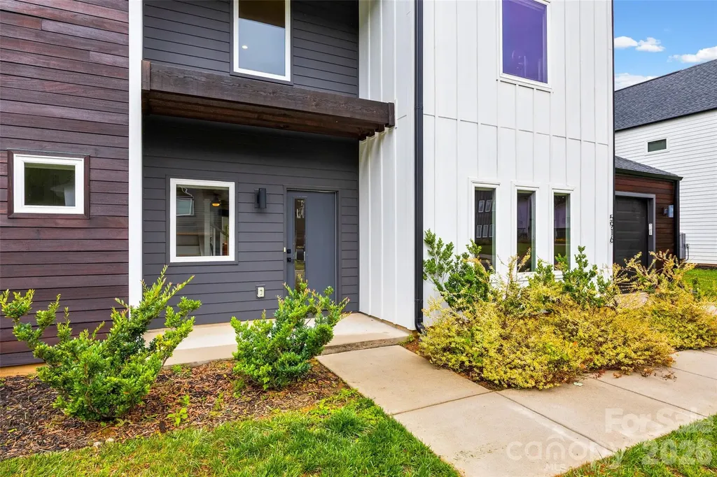5916 Pepper Bush Lane Charlotte NC 28212