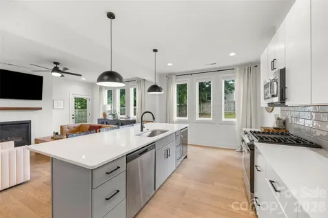 5916 Pepper Bush Lane Charlotte NC 28212