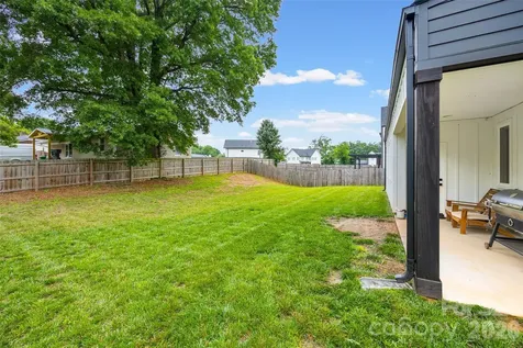 5916 Pepper Bush Lane Charlotte NC 28212