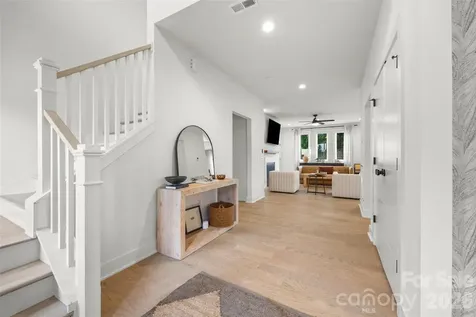 5916 Pepper Bush Lane Charlotte NC 28212