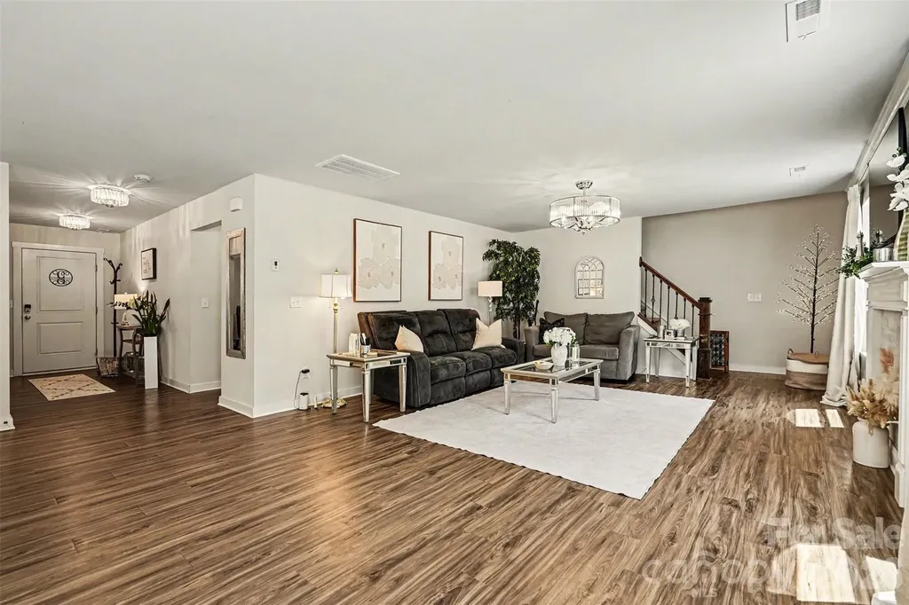 3623 Hayden Drive Charlotte NC 28269
