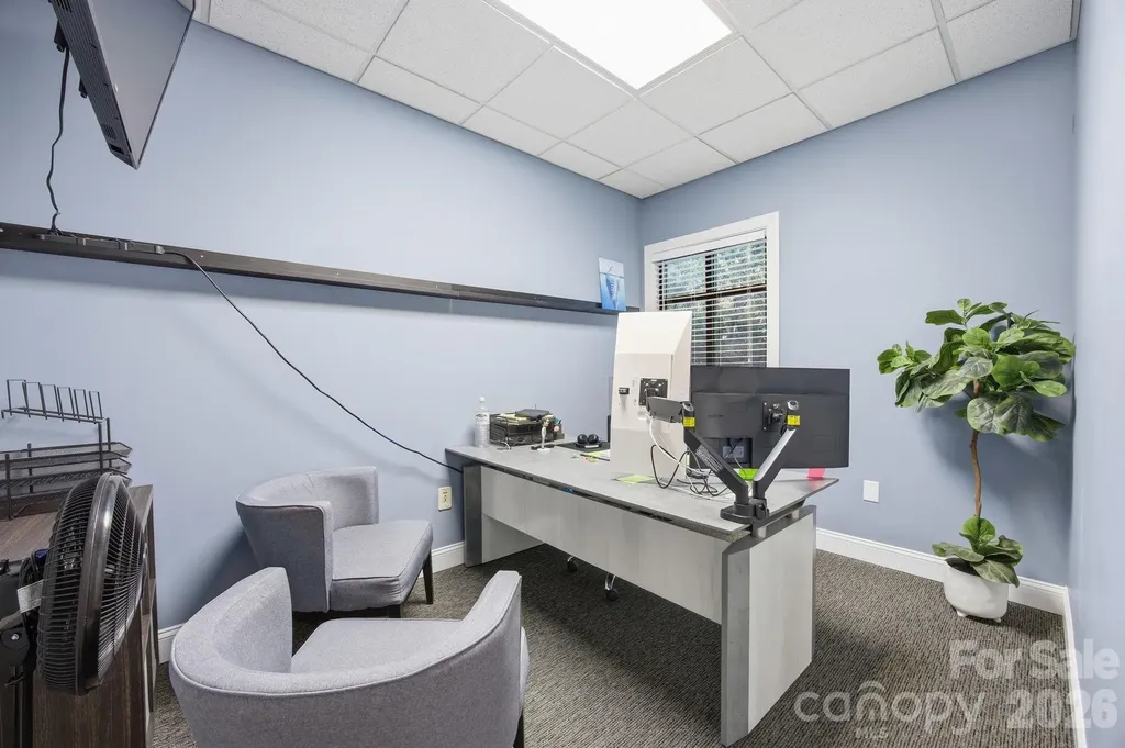2116 Crown Centre Drive Charlotte NC 28227