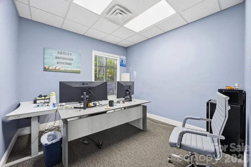 2116 Crown Centre Drive Charlotte NC 28227