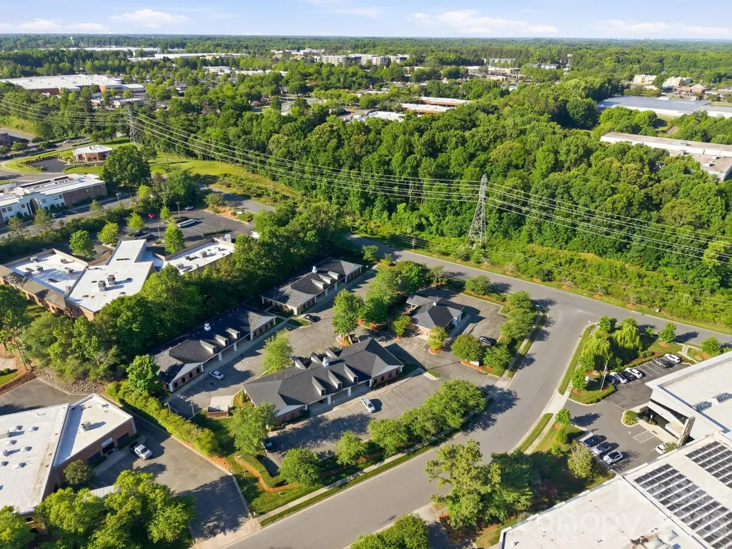 2116 Crown Centre Drive Charlotte NC 28227