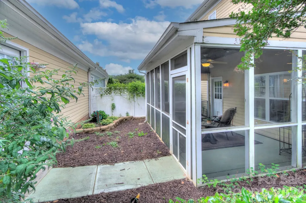 903 White Point Drive Huntersville NC 28078
