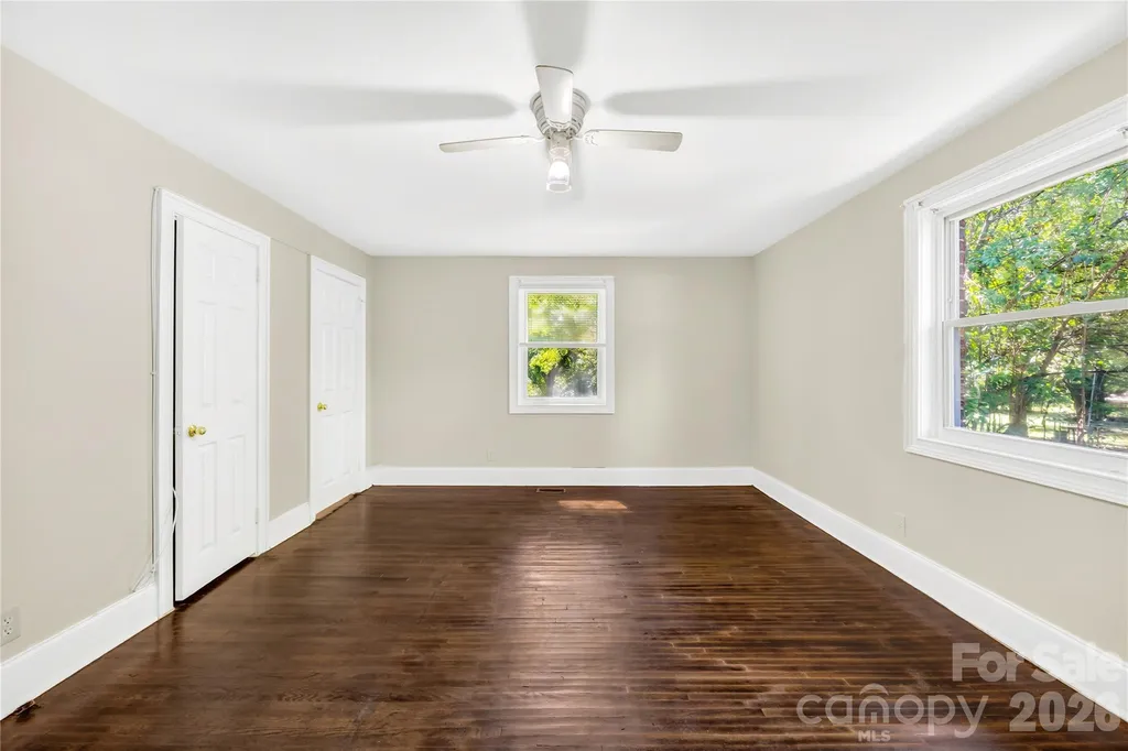 4418 N Sharon Amity Road Charlotte NC 28205