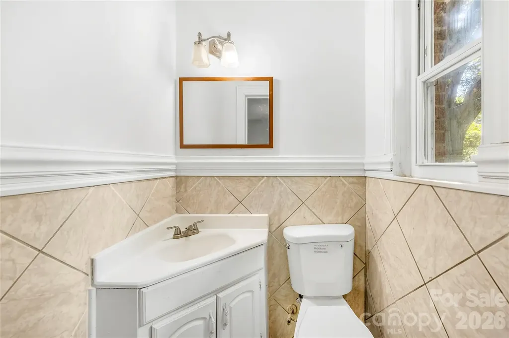 4418 N Sharon Amity Road Charlotte NC 28205