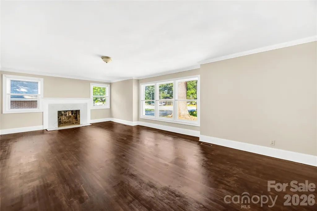 4418 N Sharon Amity Road Charlotte NC 28205
