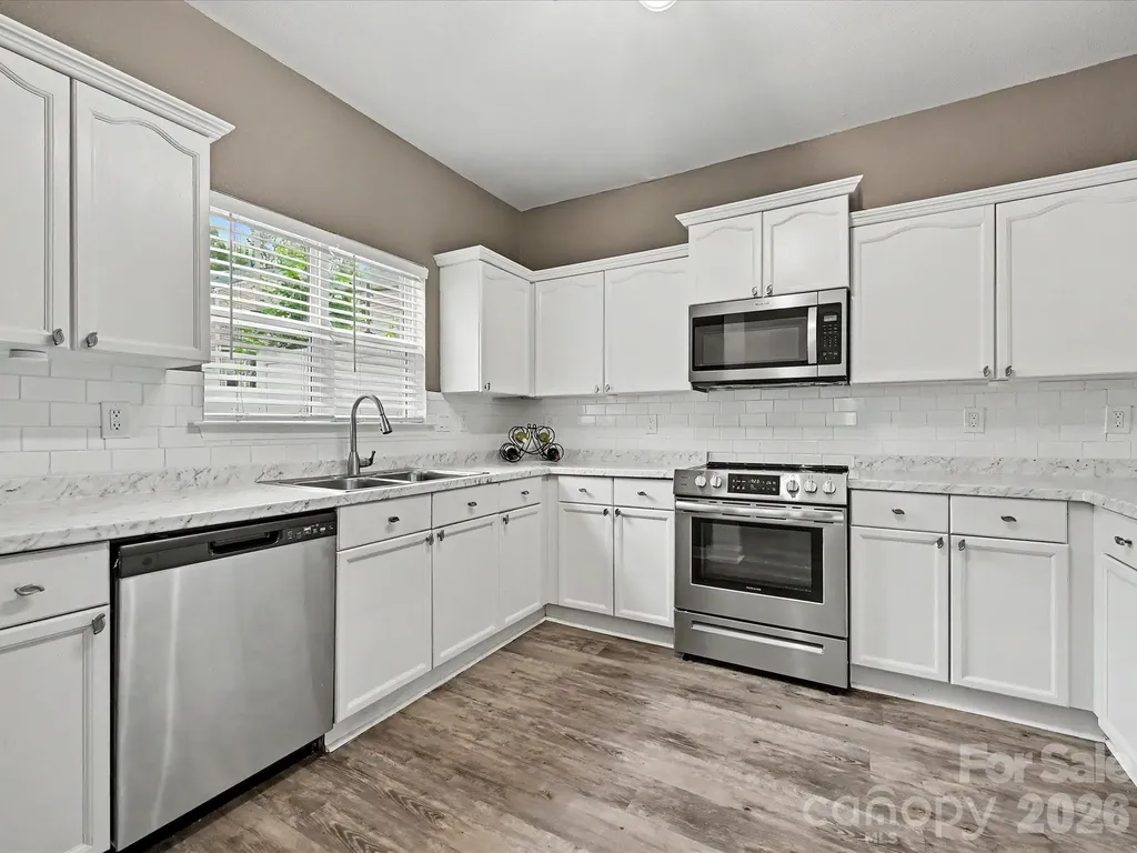 334 Bridal Veil Drive Charlotte NC 28217