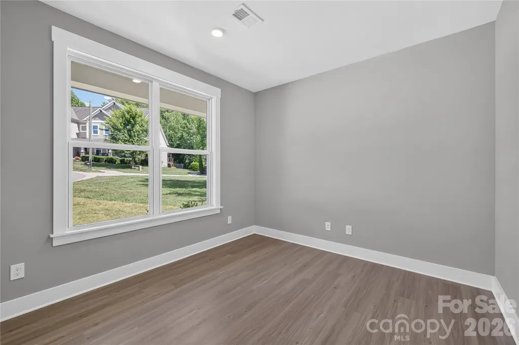 3869 12th Street Court NE Hickory NC 28601