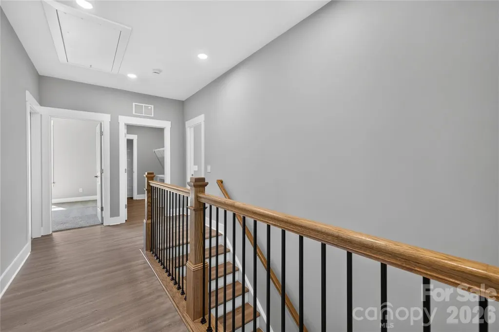 3869 12th Street Court NE Hickory NC 28601