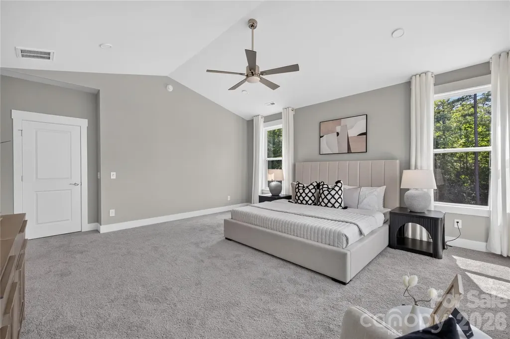 3869 12th Street Court NE Hickory NC 28601