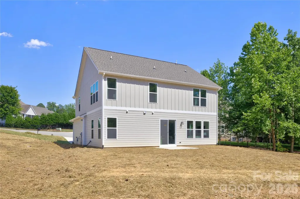 3869 12th Street Court NE Hickory NC 28601