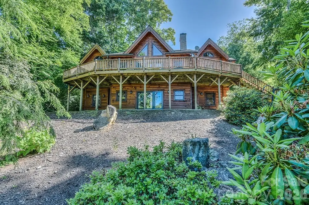 40 Adohi Trail Maggie Valley NC 28751