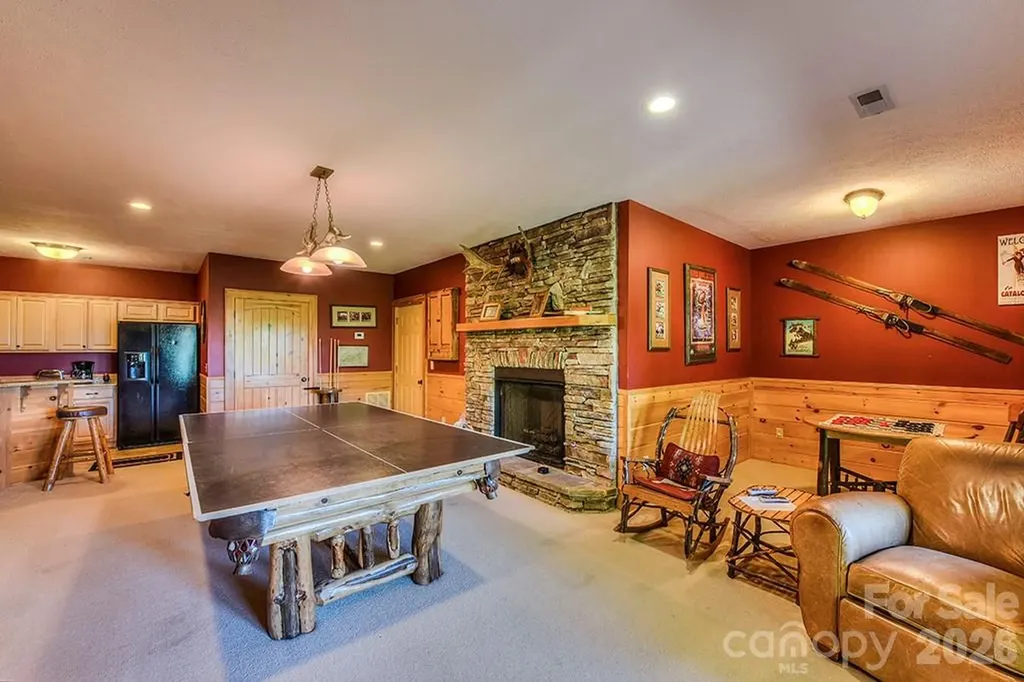 40 Adohi Trail Maggie Valley NC 28751