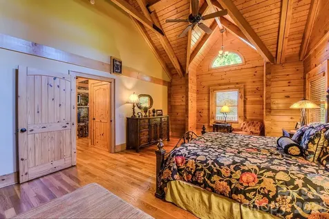 40 Adohi Trail Maggie Valley NC 28751