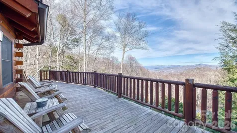 40 Adohi Trail Maggie Valley NC 28751